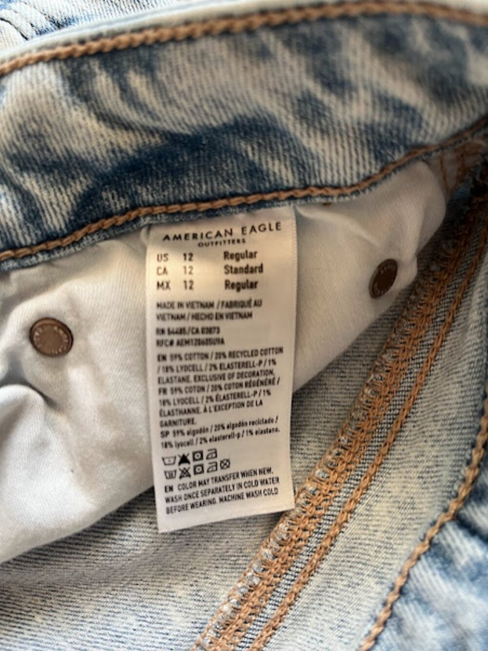 Brand New AE Dreamy Drape Stretch Super High-Waisted Baggy Wide-Leg Jean - Picture 4 of 4